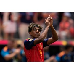 Kylian Mbappé inveja o formidável talento dos companheiros de equipa de Lamine Yamal